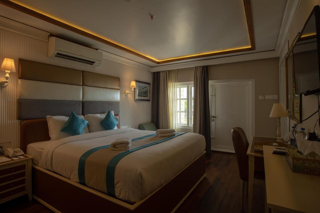 State Beach Resort And Spa Каннур Экстерьер фото
