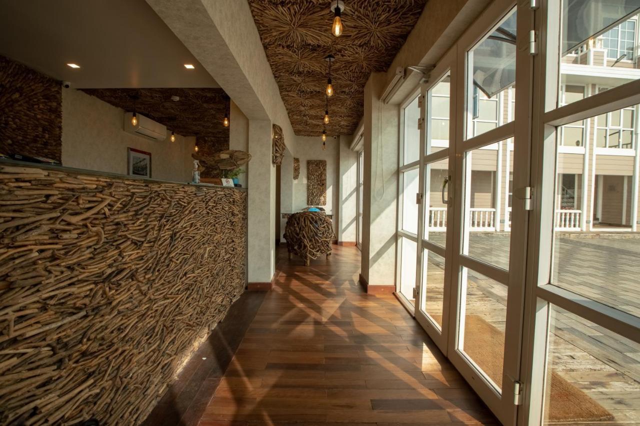 State Beach Resort And Spa Каннур Экстерьер фото