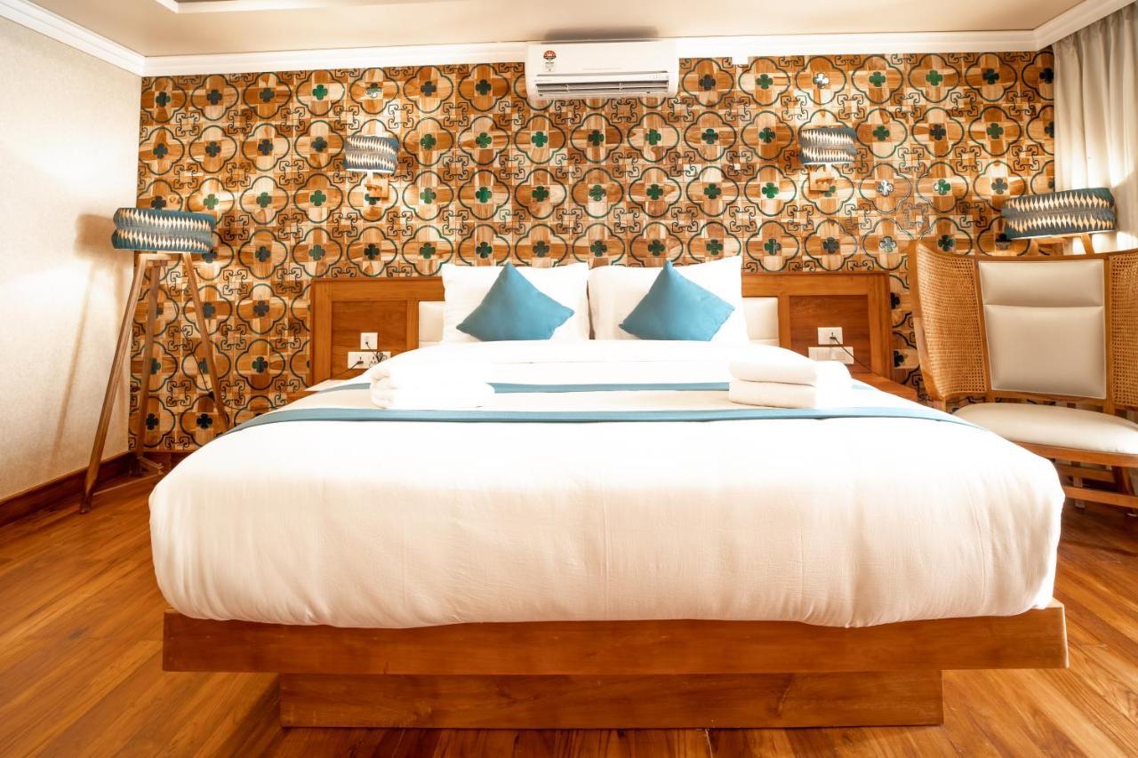State Beach Resort And Spa Каннур Экстерьер фото