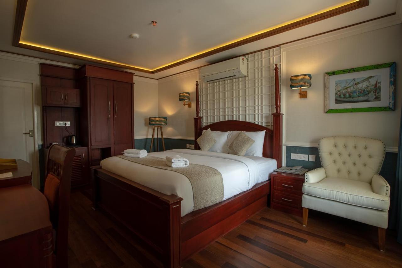 State Beach Resort And Spa Каннур Экстерьер фото
