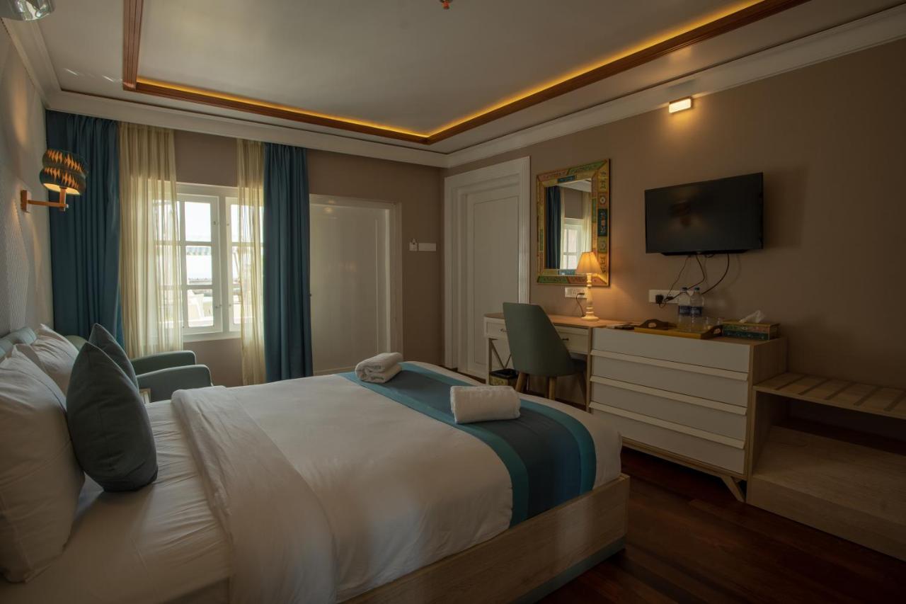 State Beach Resort And Spa Каннур Экстерьер фото