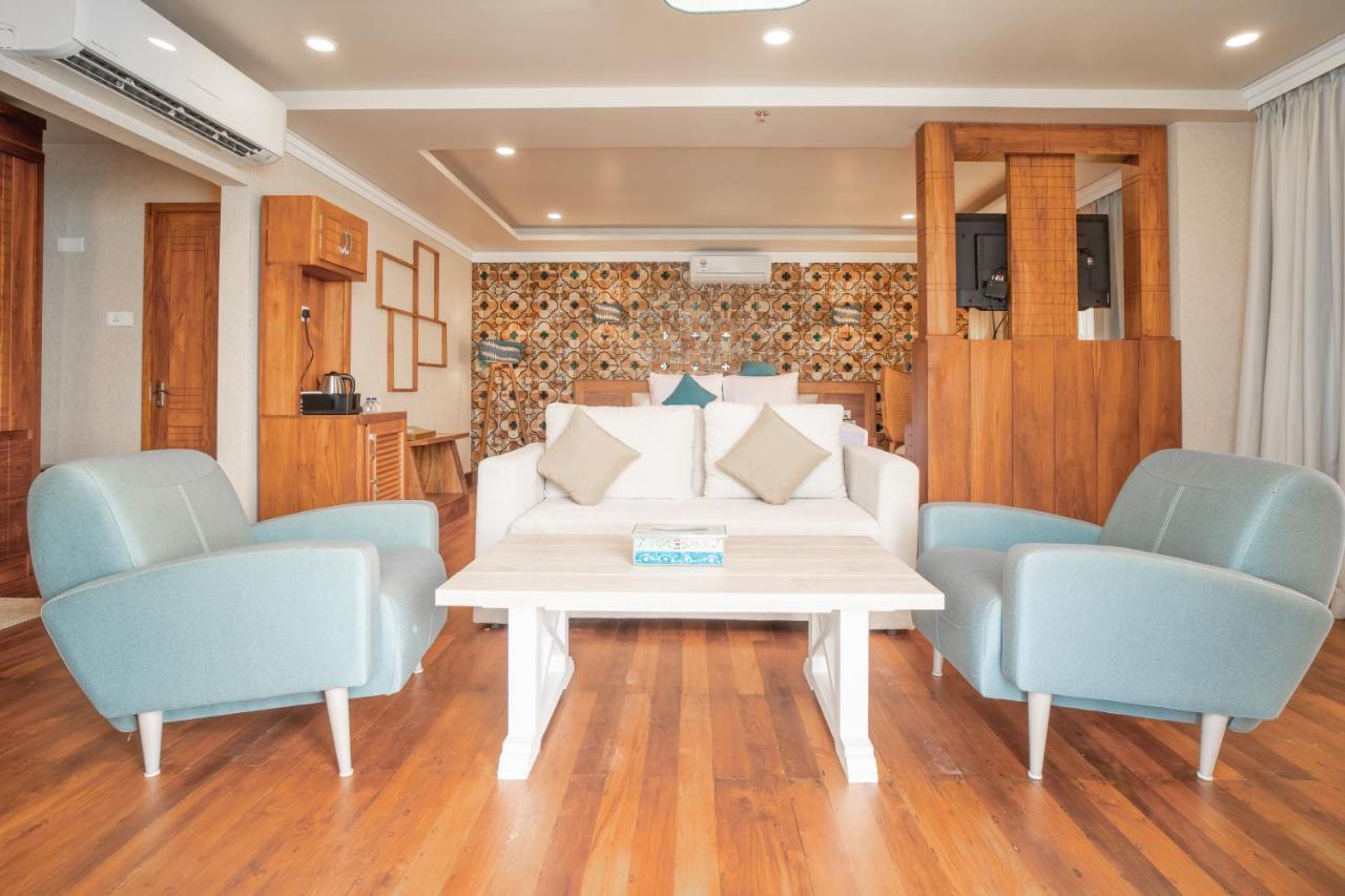 State Beach Resort And Spa Каннур Экстерьер фото