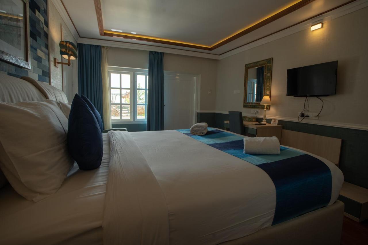 State Beach Resort And Spa Каннур Экстерьер фото