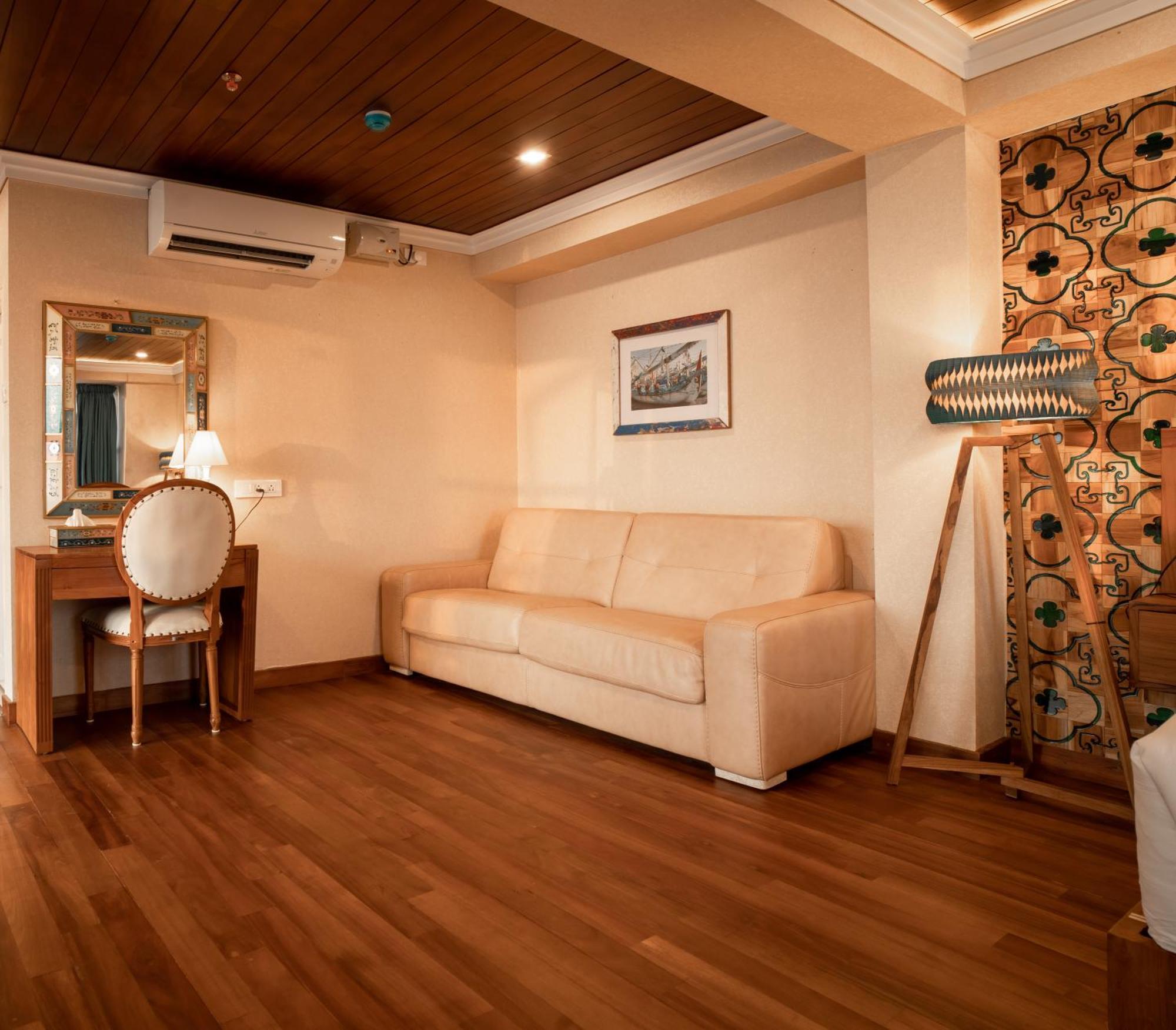 State Beach Resort And Spa Каннур Экстерьер фото