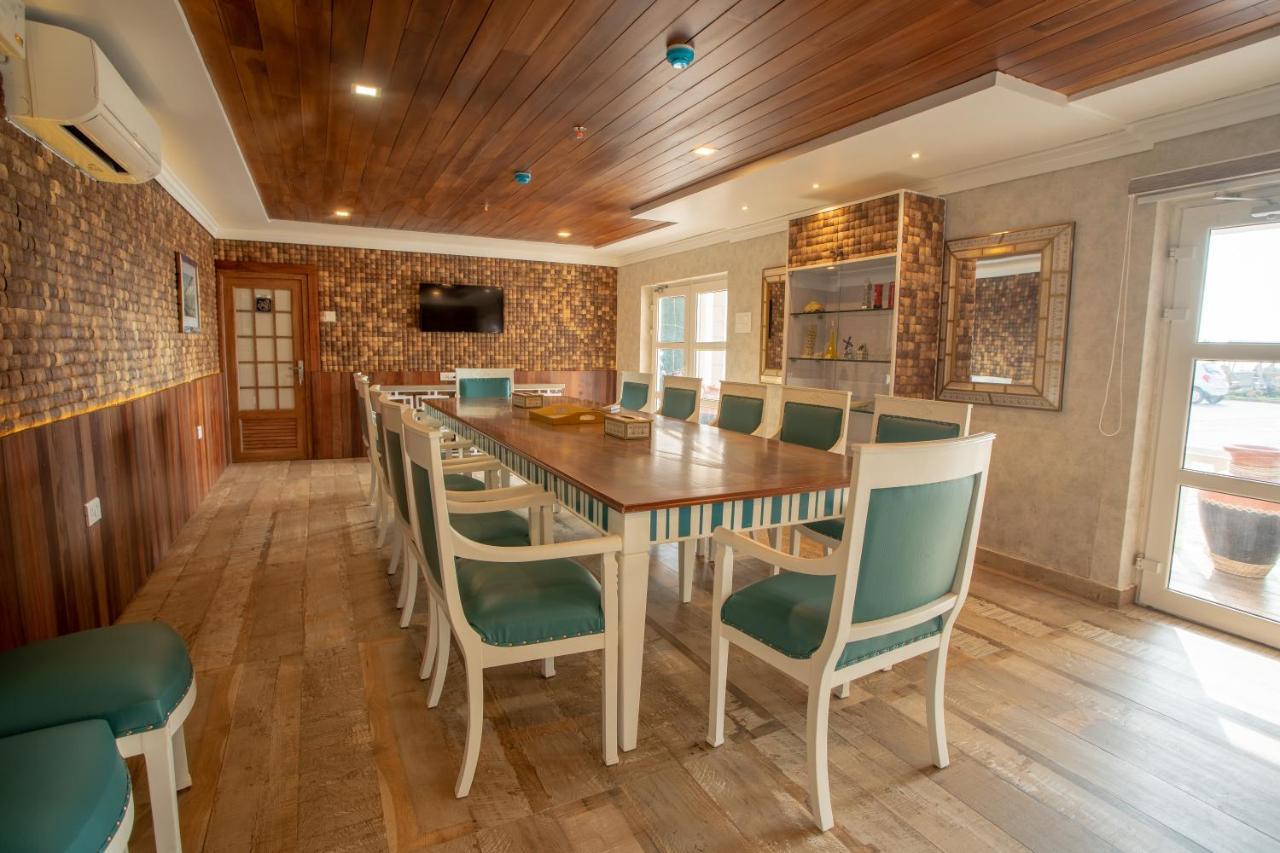 State Beach Resort And Spa Каннур Экстерьер фото